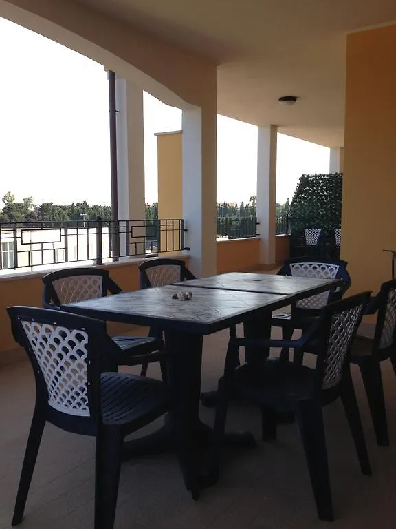 Regina Apartments Alghero 0*,