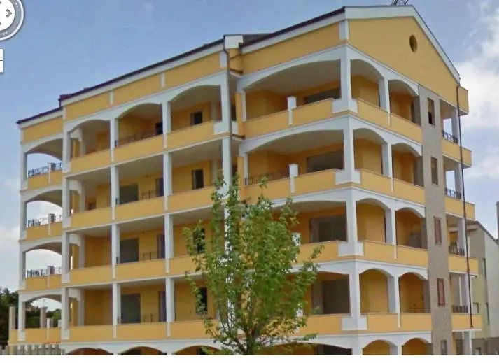 Regina Apartments location